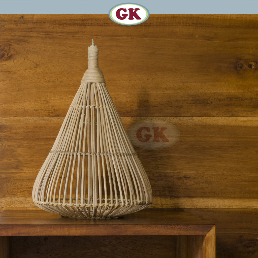 Kap Lampu Kafe BASIC 12 Lampu Gantung Rotan