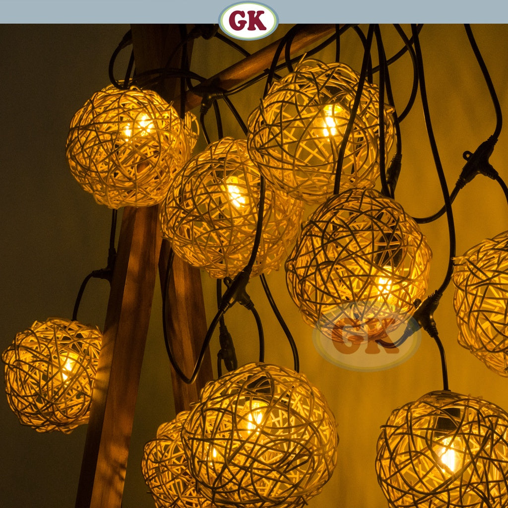 Kap Lampu Bola BASIC 64 D20 - Handcrafted Rattan Lampshade Perfect Interior Decor for Cafe, Resto, Hotel or Home.