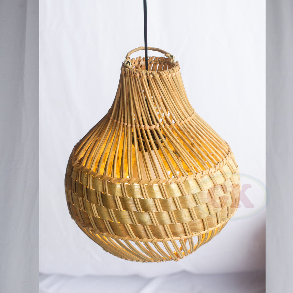Kap Lampu Gantung Rotan RUSTIC 09 D25 - Artistic Rattan Lampshade Perfect Interior Decor for Livingroom, Bedroom, or Longue.