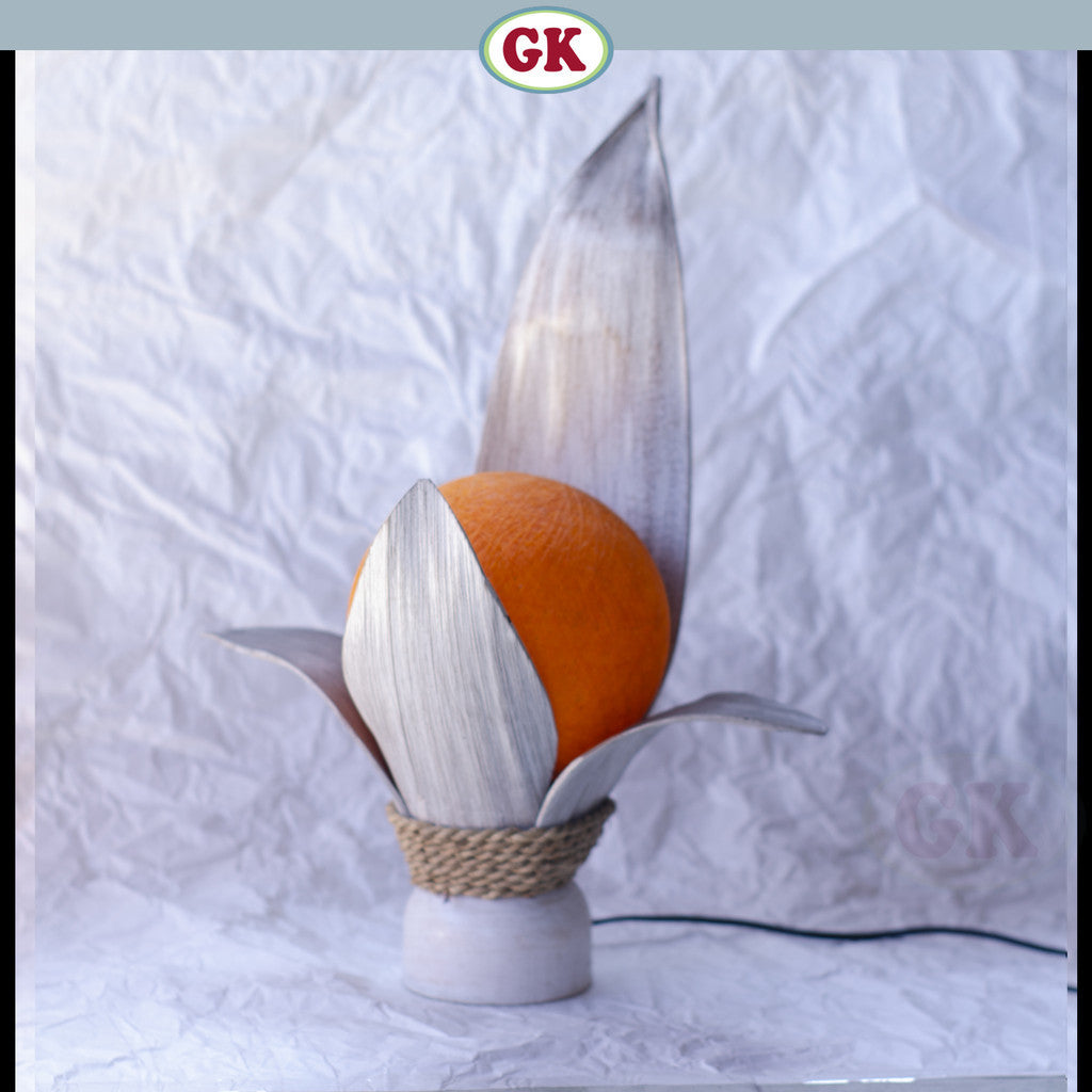 Kap Lampu Meja Pelepah Pisang RUSTIC 45 - Handwoven Table Lampshade Elegant Natural Decor for Bedroom, Livingroom, Lounge or Workspace.