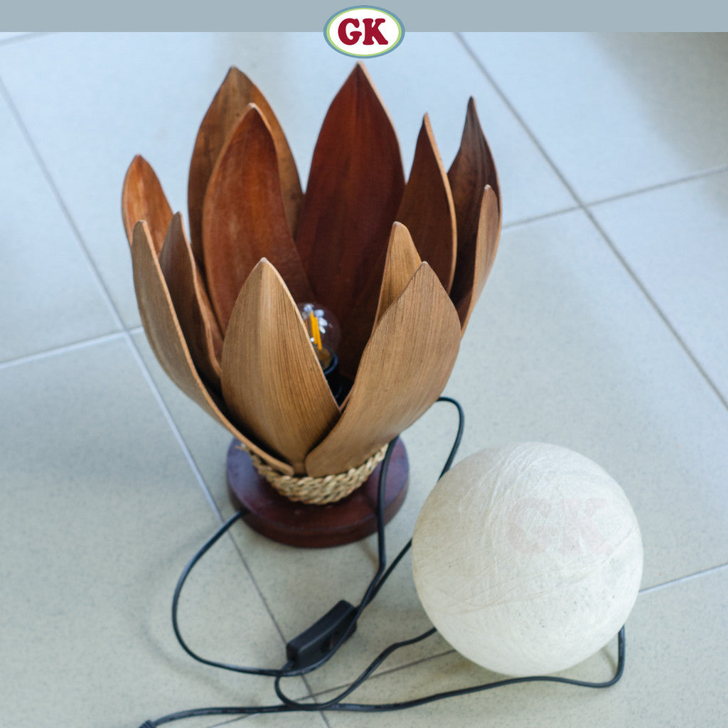 Kap Lampu Meja Pelepah Pisang RUSTIC 42 - Handwoven Table Lampshade Elegant Natural Decor for Bedroom, Livingroom, Lounge or Workspace.
