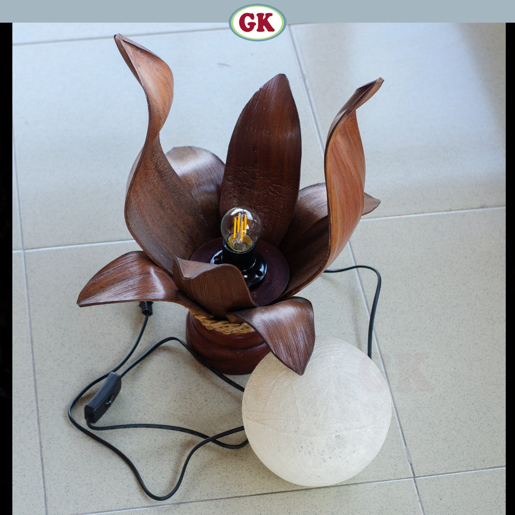 Kap Lampu Meja Pelepah Pisang RUSTIC 44 - Handwoven Table Lampshade Elegant Natural Decor for Bedroom, Livingroom, Lounge or Workspace.